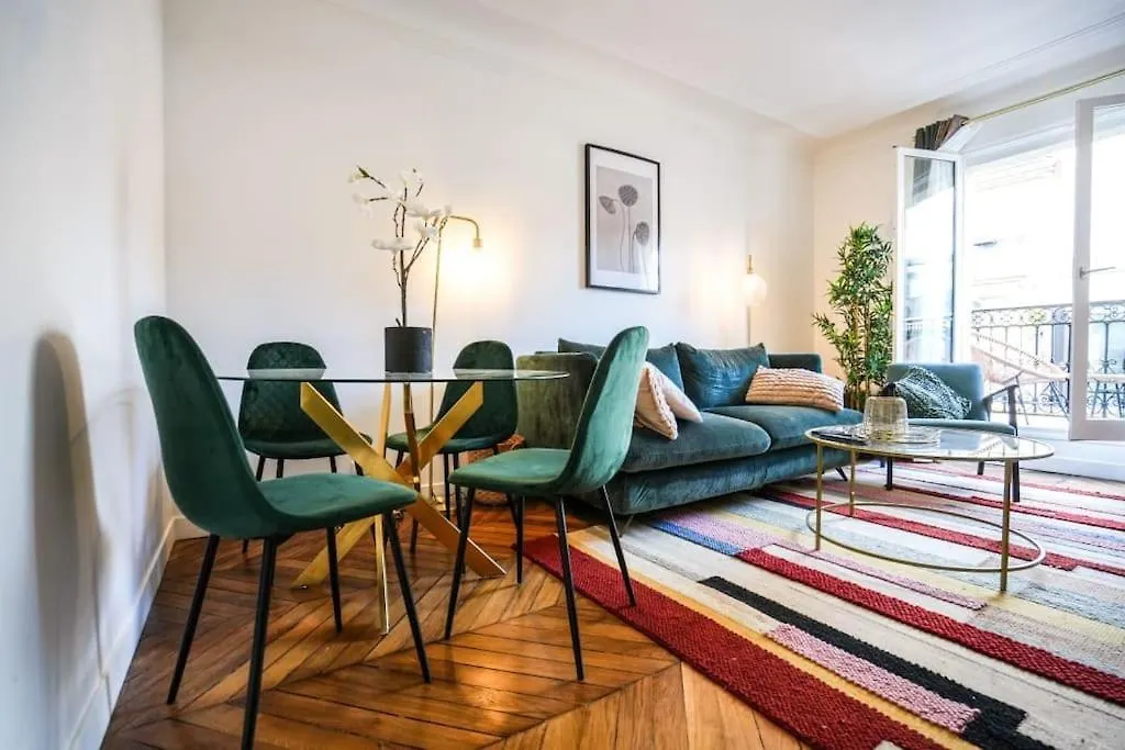 דירה Tranquil Retreat In The 16th Arrondissement