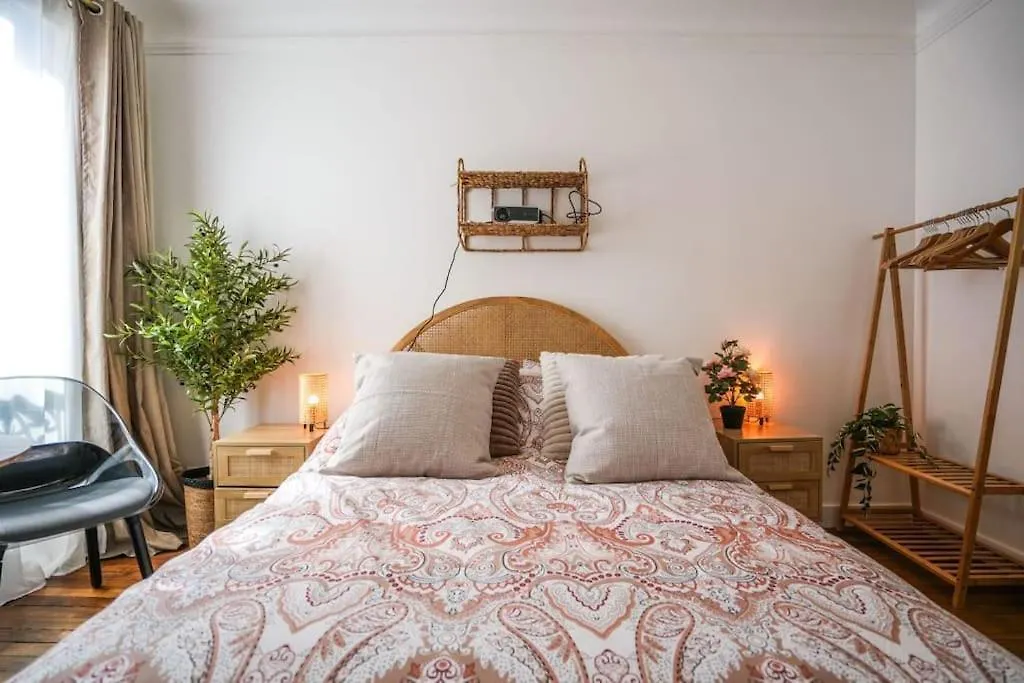 Tranquil Retreat In The 16th Arrondissement Apartment Paris